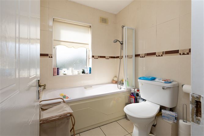 39 Grange View Road, Clondalkin,   Dublin 22
