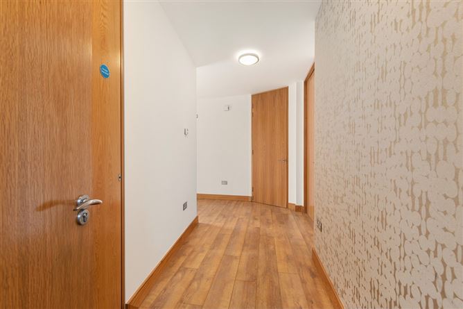 111 The Links, Elmpark Green, Merrion, Dublin 4