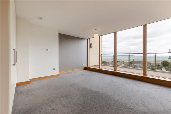 111 The Links, Elmpark Green, Merrion, Dublin 4