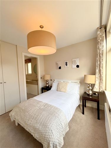 35 College Square, Terenure, Dublin