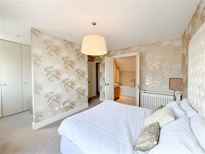 35 College Square, Terenure, Dublin