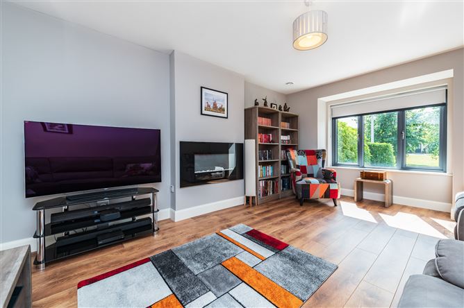 https://photos-a.propertyimages.ie/media/8/9/7/5019798/c63ac39a-a25a-494e-8cef-6790f95ef971_l.jpg
