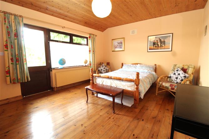 Photo 11 of 28 — Stoneyisland Cottage, Stoneisland, Portumna, Co. Galway