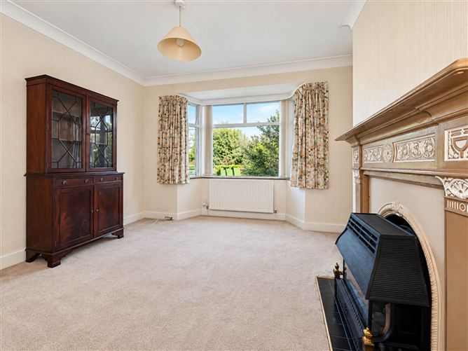 83 Blackheath Park, Clontarf, Dublin 3