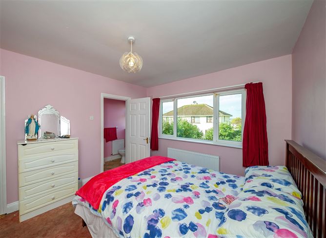 5 The Orchards, Summerhill, Mallow, Co. Cork., 