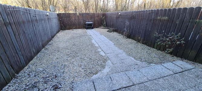 2 Ros Airgid, Lis Cara, Carrick-On-Shannon, Leitrim