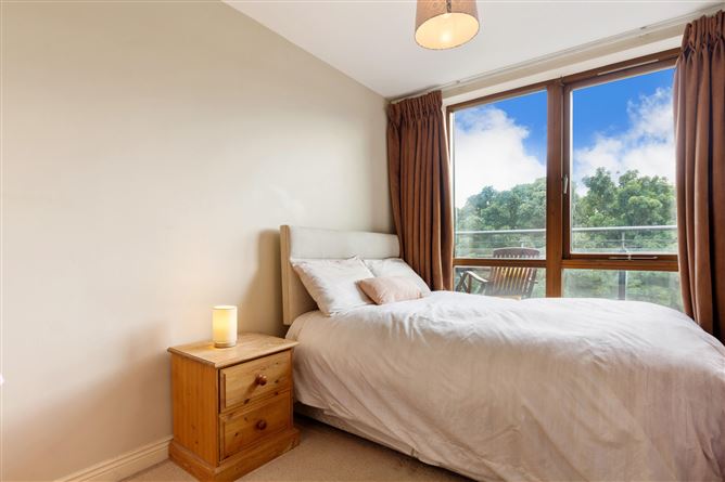 235 The Island, Chapelizod, Dublin 20