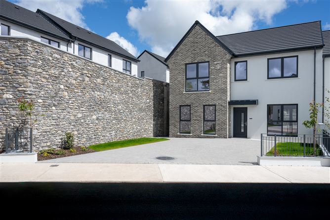 Four Bed Detached, Lakeview, Castleredmond, Midleton, Co. Cork