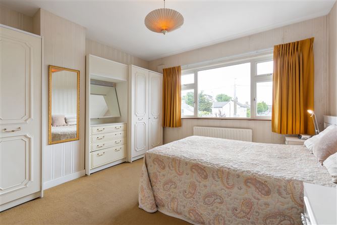 6 Kill Lane, Foxrock, Dublin 18
