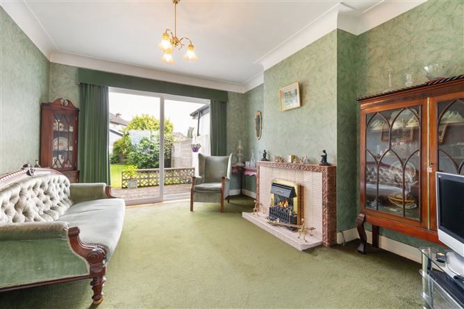 6 Kill Lane, Foxrock, Dublin 18