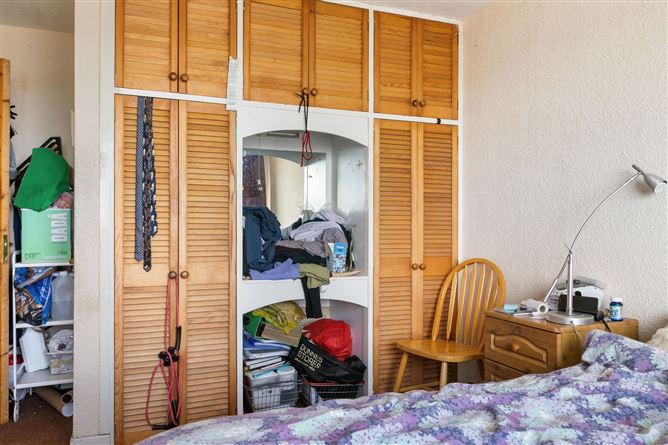 Apartment 12 Danes Court, Clontarf, Dublin