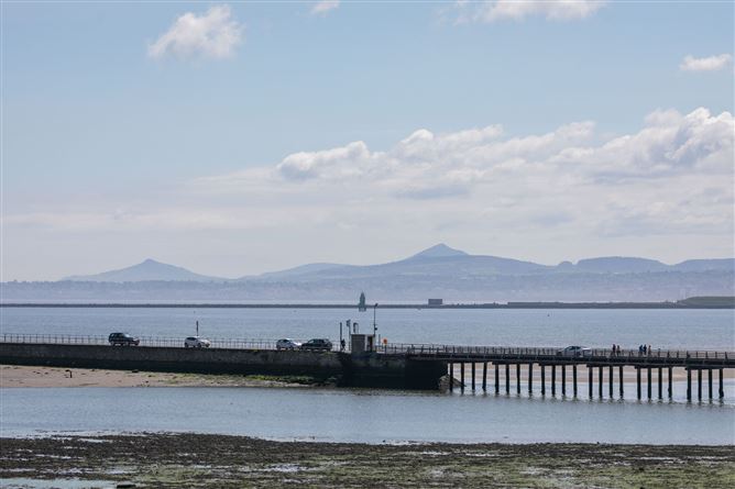 Apartment 12 Danes Court, Clontarf, Dublin