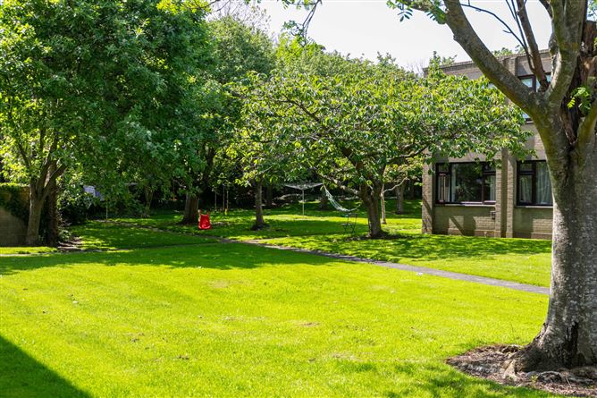 Apartment 12 Danes Court, Clontarf, Dublin
