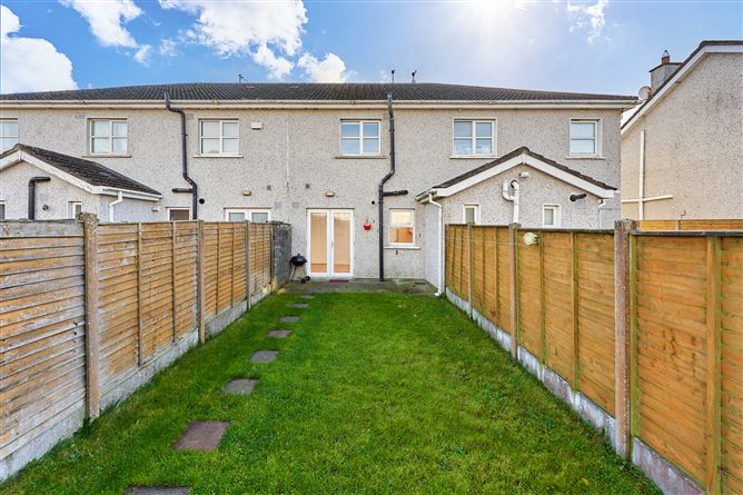 92 Bru Na hAbhainn, Navan, Meath