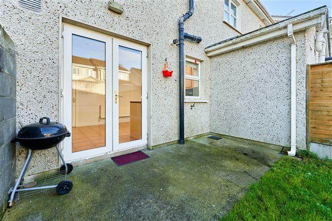 92 Bru Na hAbhainn, Navan, Meath
