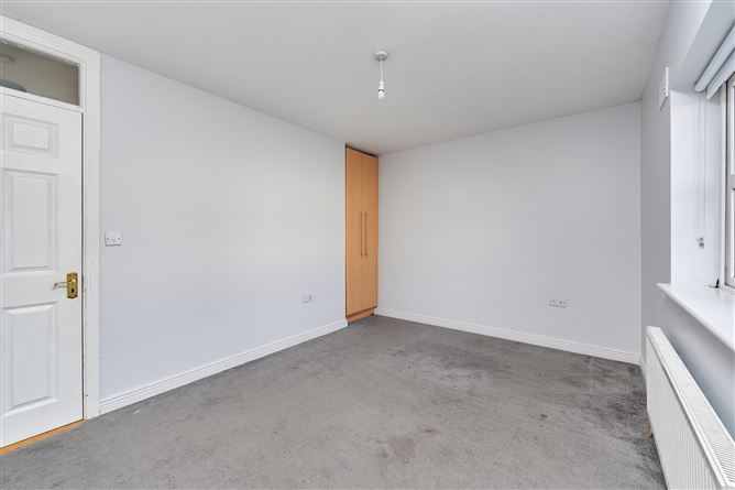 92 Bru Na hAbhainn, Navan, Meath