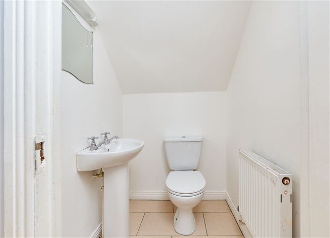 92 Bru Na hAbhainn, Navan, Meath