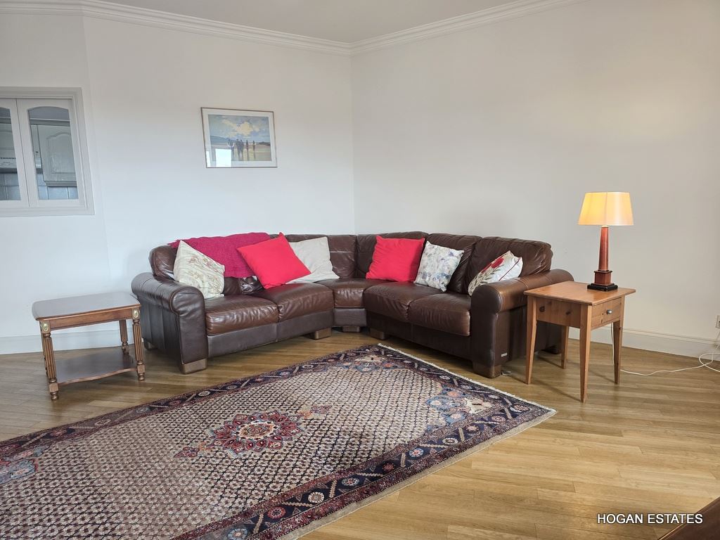 136 The Sweepstakes, Ballsbridge, Dublin 4