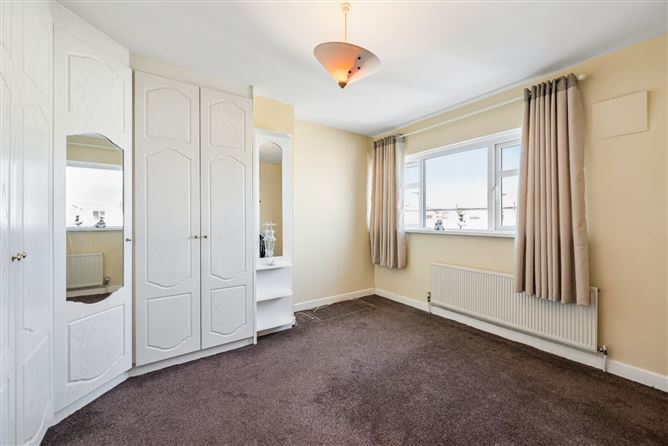 Photo 14 of 29 — 31 Donaghmede Road, Donaghmede, Dublin 13