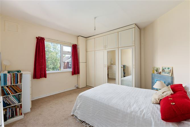 Photo 8 of 14 — 73 Wilfield Road, Sandymount, Dublin 4