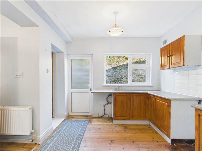 56 Dooleys Terrace, Athy, County Kildare