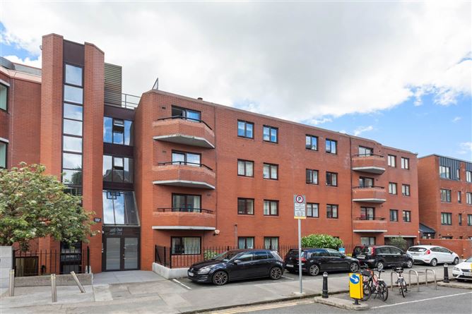 12 Huband Court, Percy Place, Dublin 4