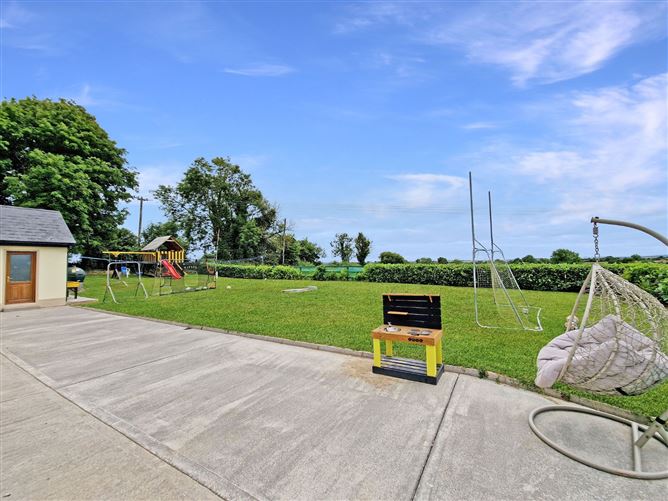 Tiermaclane, Ennis, Co. Clare