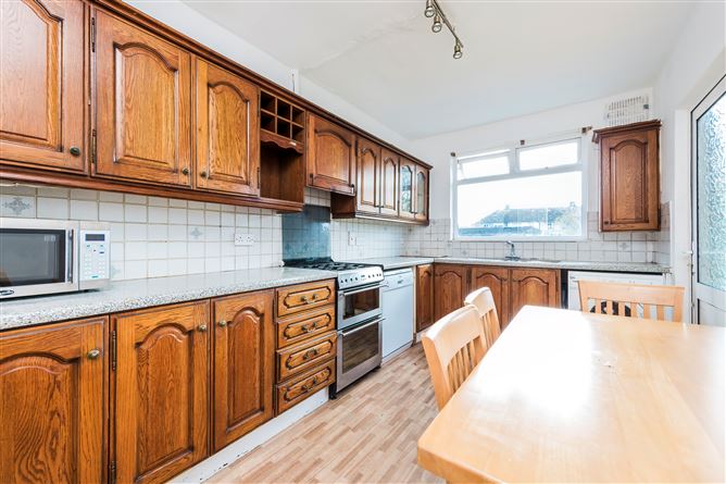 31 SHANOWEN DRIVE, Santry, Dublin 9