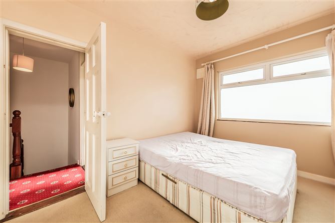 31 SHANOWEN DRIVE, Santry, Dublin 9