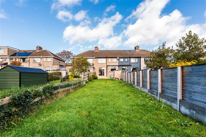 31 SHANOWEN DRIVE, Santry, Dublin 9
