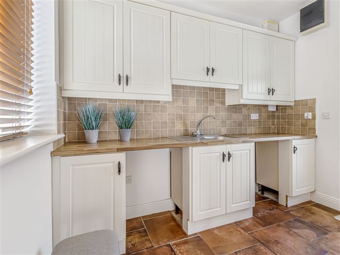 The Hawthorns, Mooretown, Hacklow, Kilcullen, Kildare