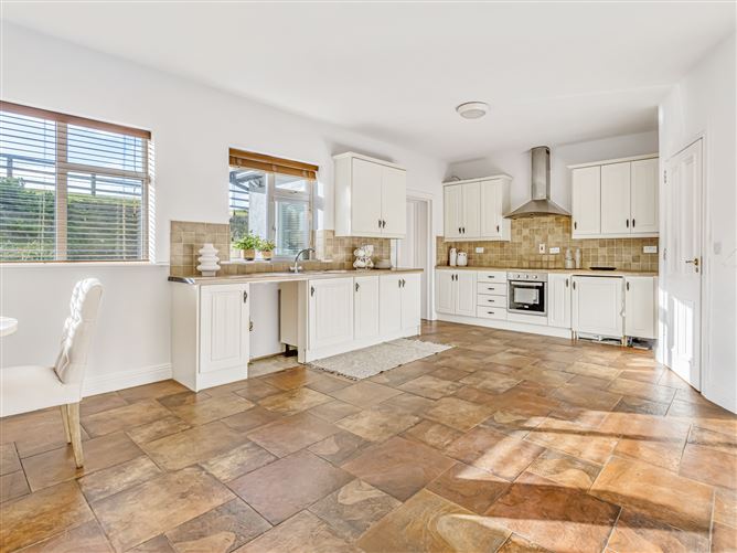 The Hawthorns, Mooretown, Hacklow, Kilcullen, Kildare