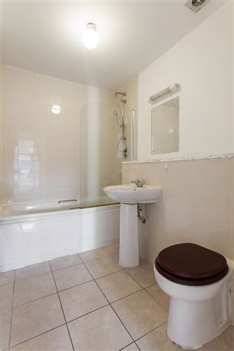 15 Palmerston Hall, Dominick Street Upper, Dublin 7