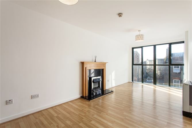 15 Palmerston Hall, Dominick Street Upper, Dublin 7