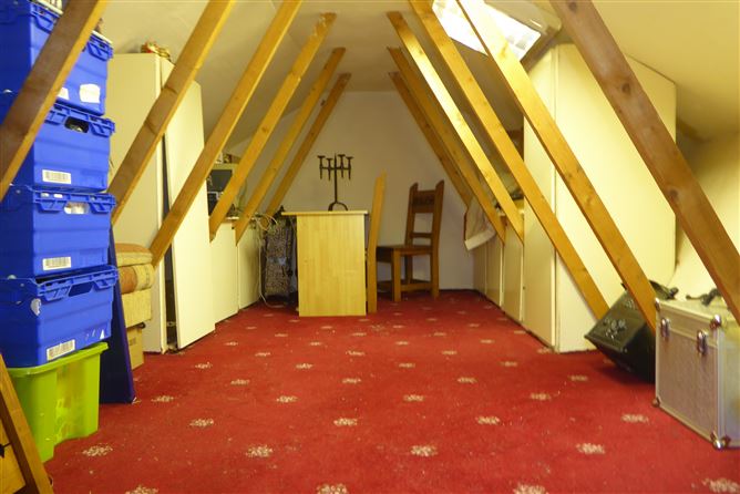 3, De Selby Lawns, Tallaght, Dublin 24