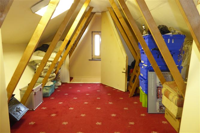 3, De Selby Lawns, Tallaght, Dublin 24