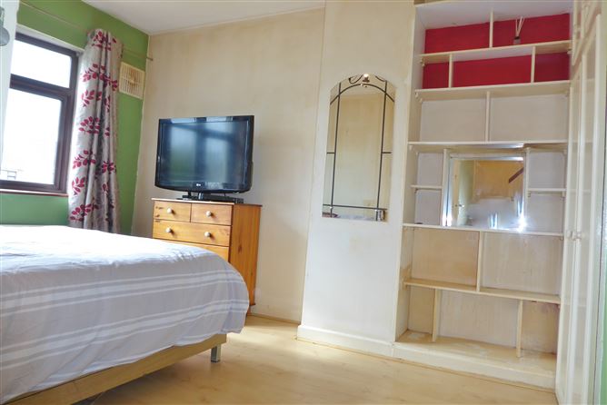 3, De Selby Lawns, Tallaght, Dublin 24