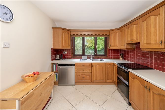 67 Rosewood, Ballincollig, Cork