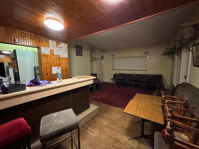 Glenview Lounge, Poultar, Ardfinnan, Tipperary