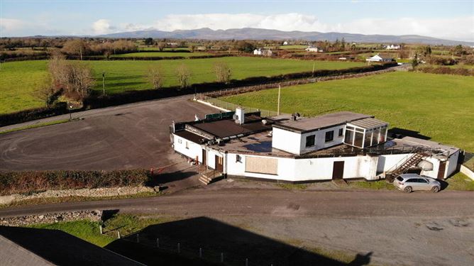 Glenview Lounge, Poultar, Ardfinnan, Tipperary