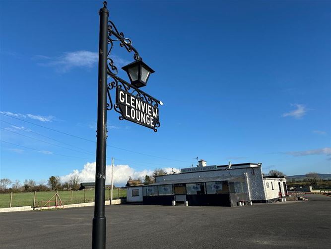 Glenview Lounge, Poultar, Ardfinnan, Tipperary