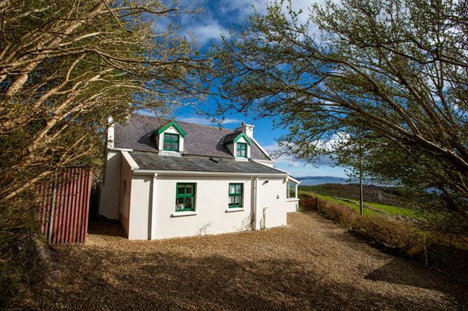 Scariff Cottage, Coomatloukane, Caherdaniel, Kerry