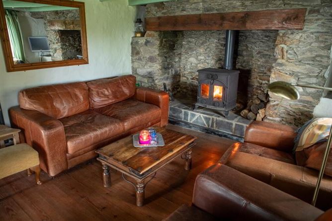 Scariff Cottage, Coomatloukane, Caherdaniel, Kerry