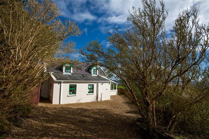 Scariff Cottage, Coomatloukane, Caherdaniel, Kerry