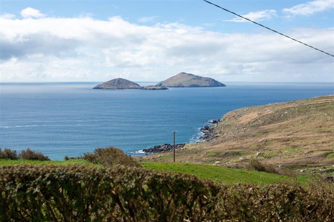 Scariff Cottage, Coomatloukane, Caherdaniel, Kerry