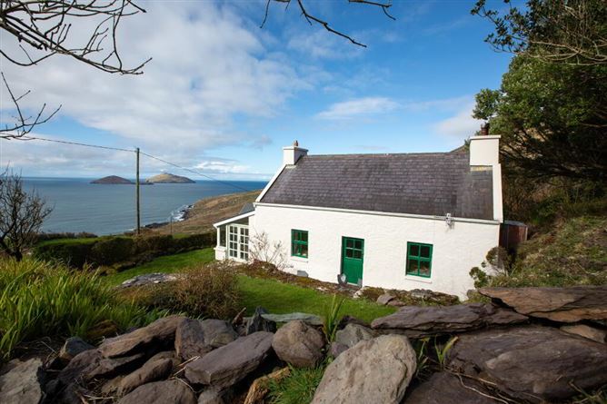 Scariff Cottage, Coomatloukane, Caherdaniel, Kerry