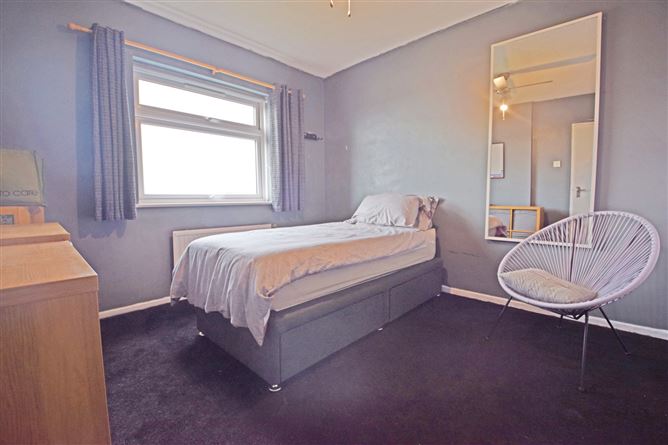 44 Kingston Grove, Ballinteer, Dublin 16