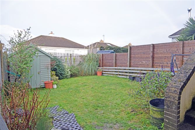 44 Kingston Grove, Ballinteer, Dublin 16