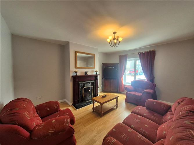 40 Cois na hAbhainn, Ballygaddy Road, Tuam, Co. Galway