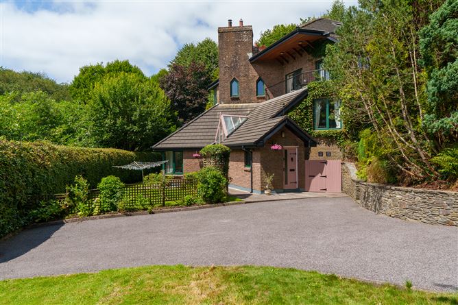 https://photos-a.propertyimages.ie/media/8/9/9/5007998/d7b1b5f3-b87e-46f2-b596-0eb3abe3b3df_l.jpg